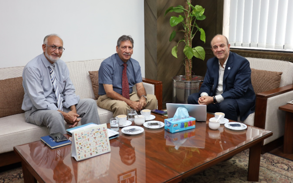 President of ECOSF Meets Secretary General of the Pakistan Academy of Sciences